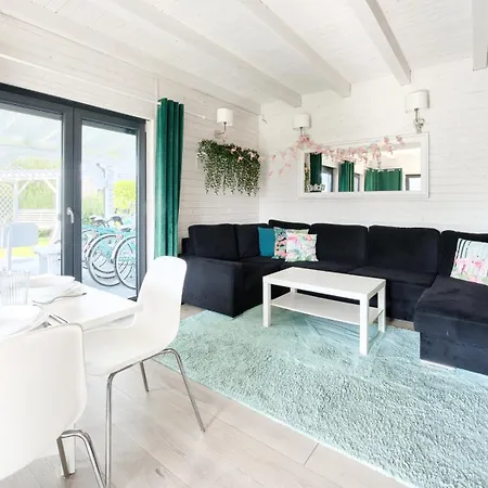 Apartment Dom Marcello With Jacuzzi, Sun & Snow Zastan