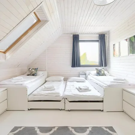 Dom Marcello With Jacuzzi, Sun & Snow Apartment Zastan