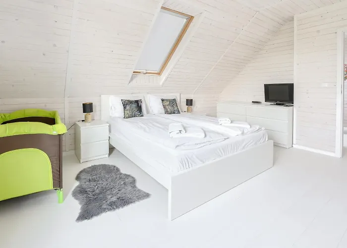 Dom Marcello With Jacuzzi, Sun & Snow アパート Zastan